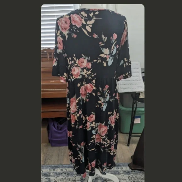 DYT T2 Sweet Clair floral dress XL - Picture 3 of 3